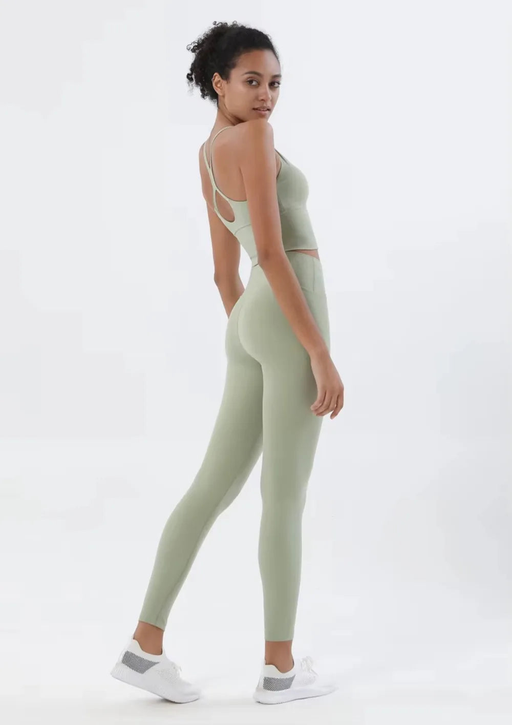 Women’s 2-Piece Gym Set – Sports Bra & Leggings - yourelevatedwellness