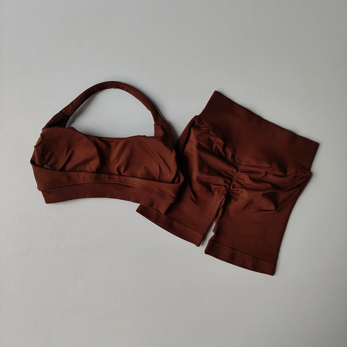 Women’s 2-Piece Seamless Yoga Set - yourelevatedwellness