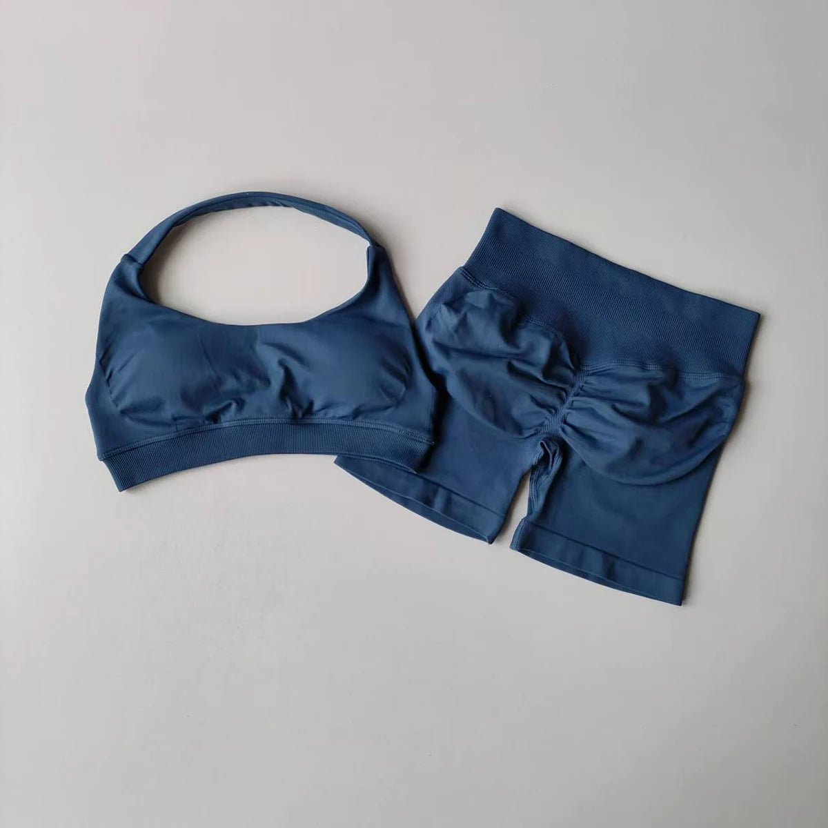 Women’s 2-Piece Seamless Yoga Set - yourelevatedwellness