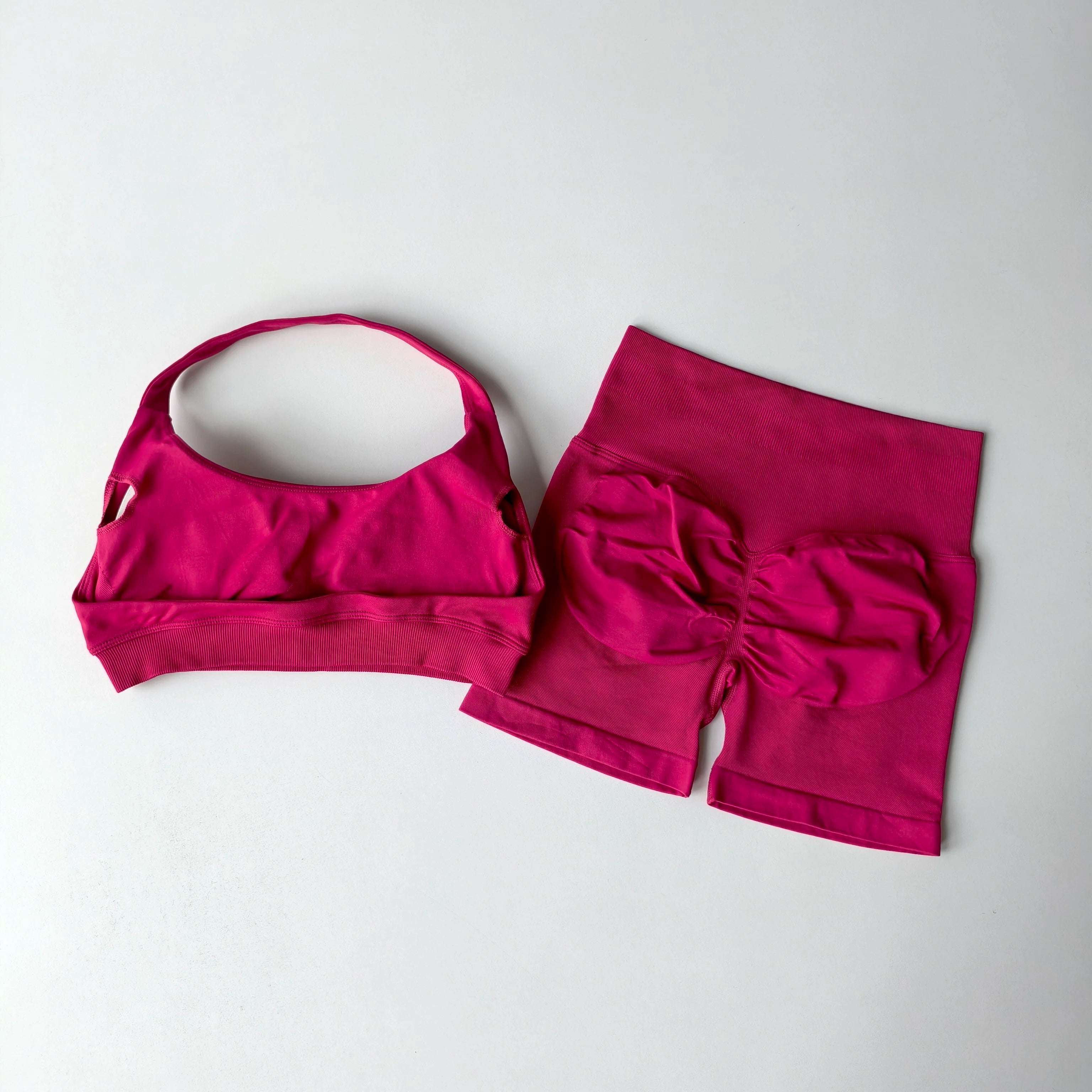Women’s 2-Piece Seamless Yoga Set - yourelevatedwellness