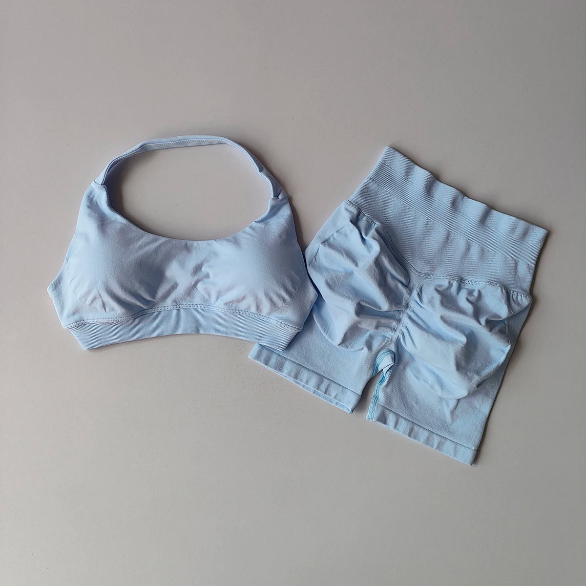 Women’s 2-Piece Seamless Yoga Set - yourelevatedwellness