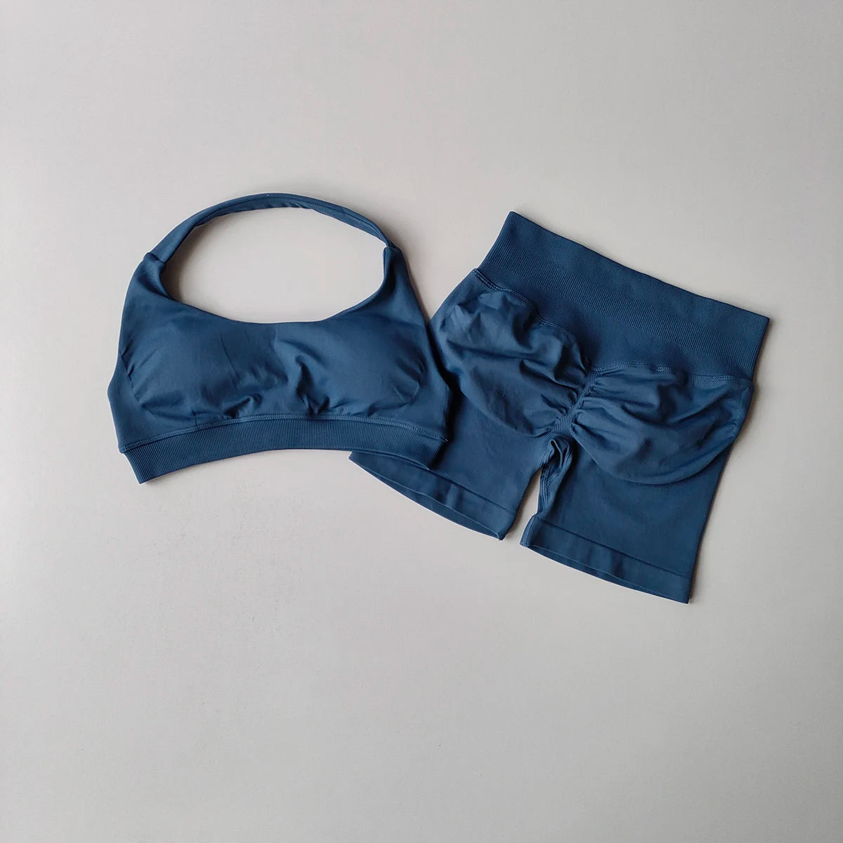 Women’s 2-Piece Seamless Yoga Set - yourelevatedwellness