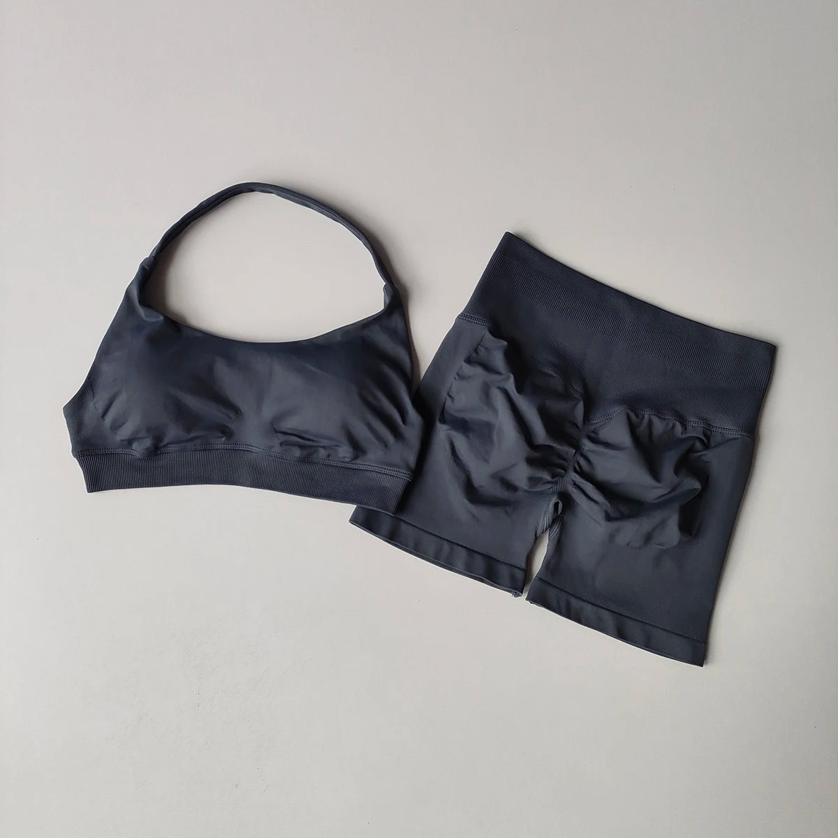 Women’s 2-Piece Seamless Yoga Set - yourelevatedwellness